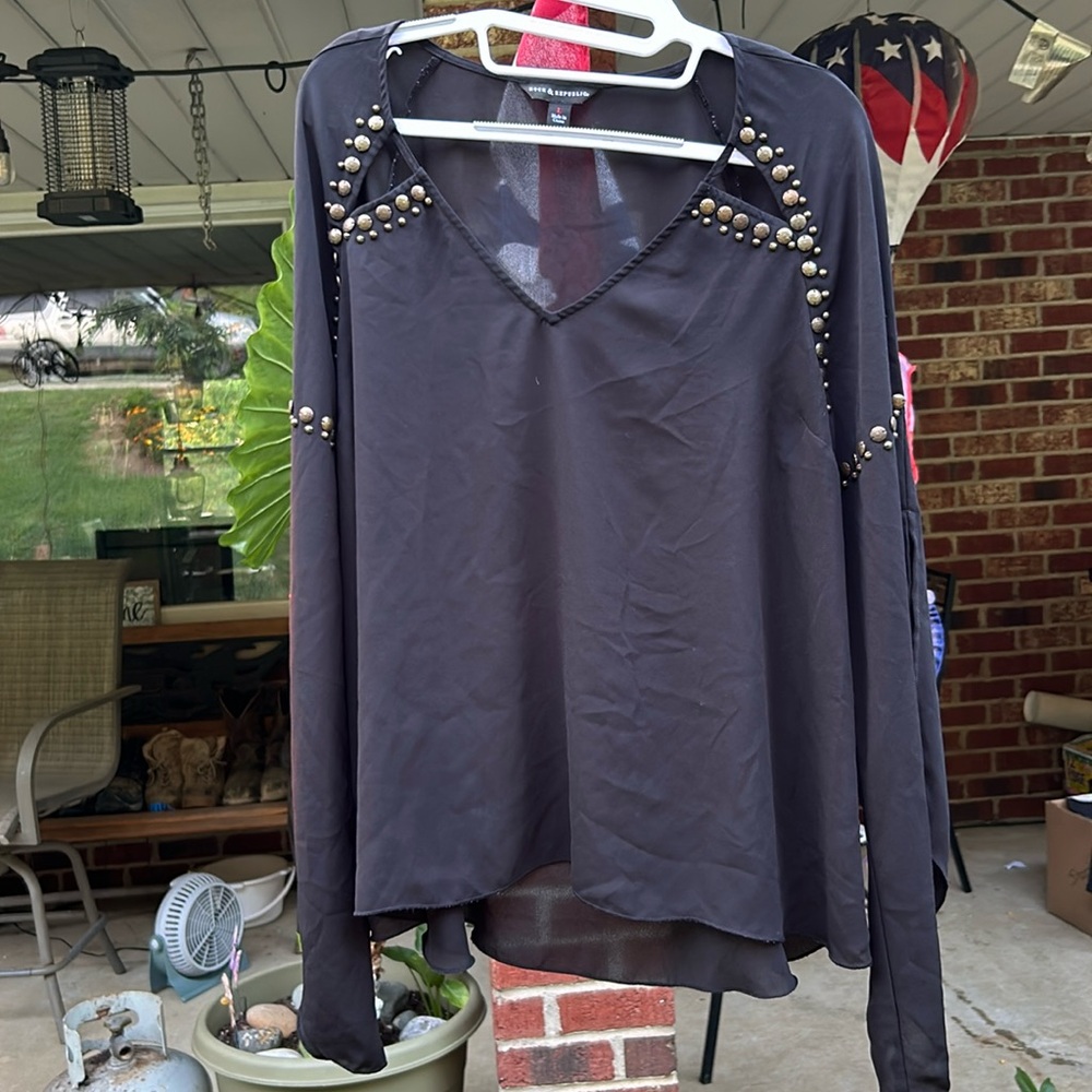 Rock and Republic Long Sleeve Beaded Blouse L